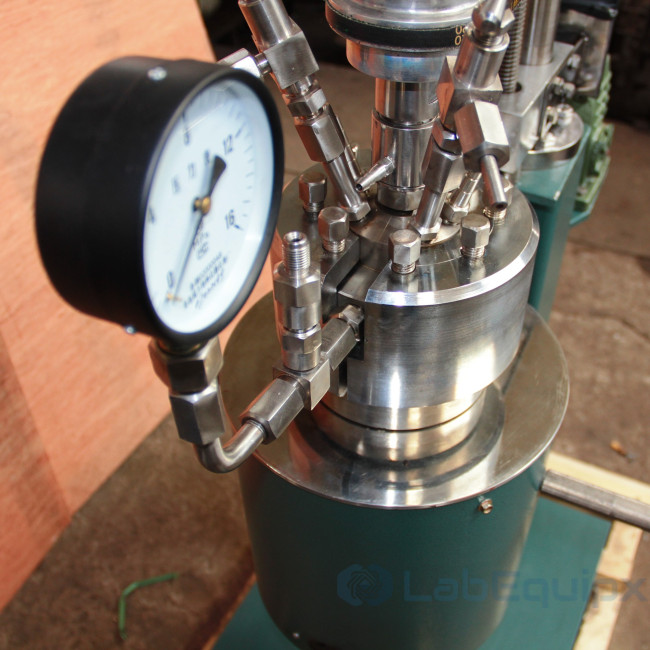 Fast Opening/Closure Lab High Pressure Reactor LEFOCLHPR