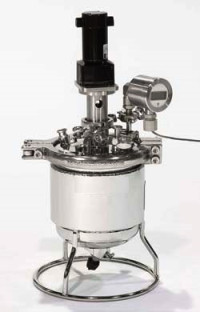 Medium-pressure Reactors