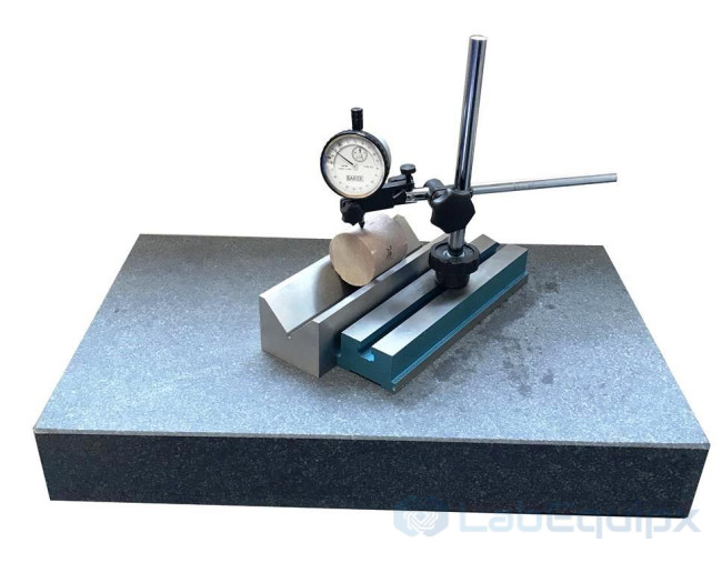 Specimen flatness gage LE/ASTMD4543