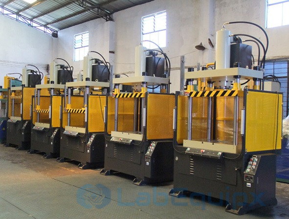 Hydraulic press LEA4 Series